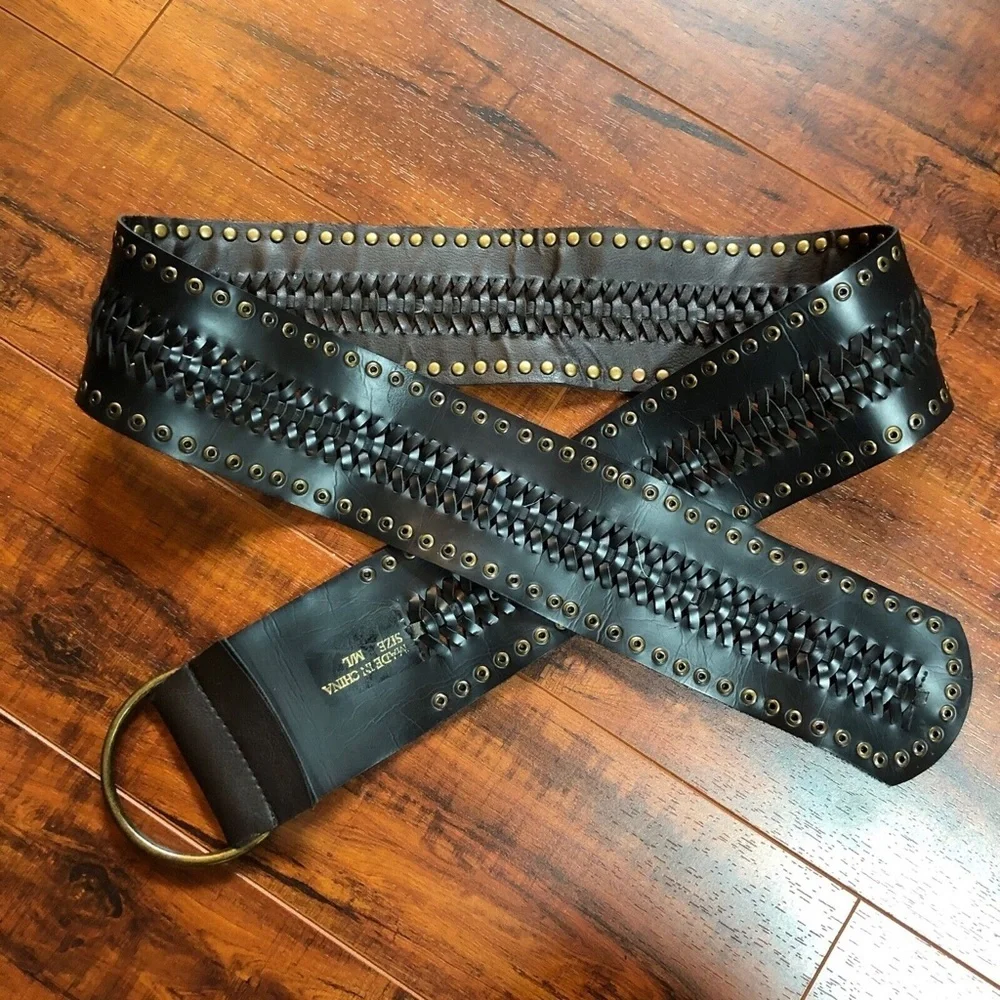Vintage 90s M/L BoHo Hippy Brown Woven Distressed Faux Leather Studded Buckl…